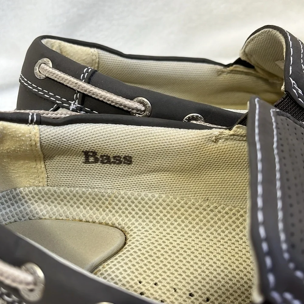 G. H. Bass Men’s Slip On Boat Shoes Size 8